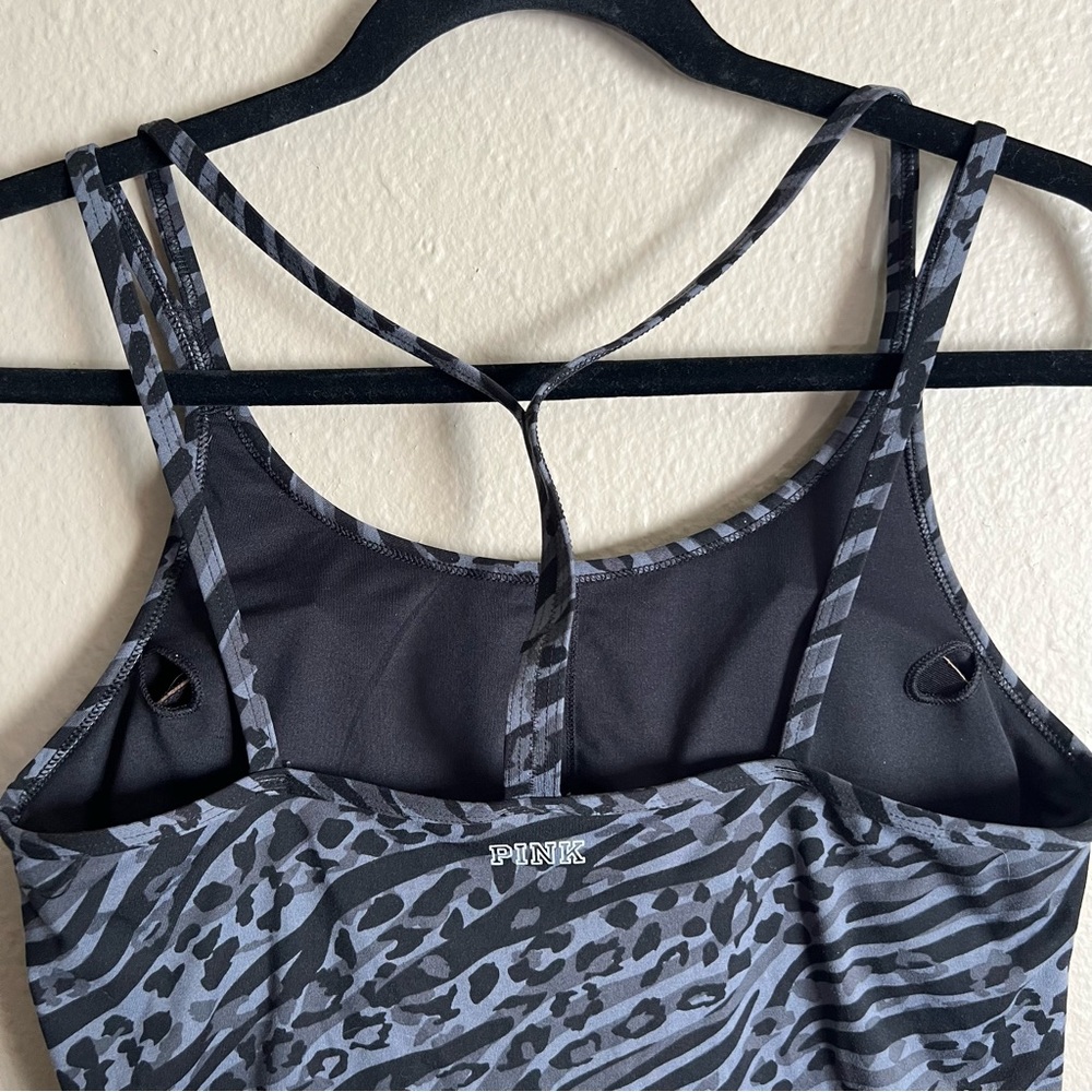 Victoria’s Secret Sport PINK Leopard Zebra Print Tank Cami Built In Bra Size M - Picture 7 of 8